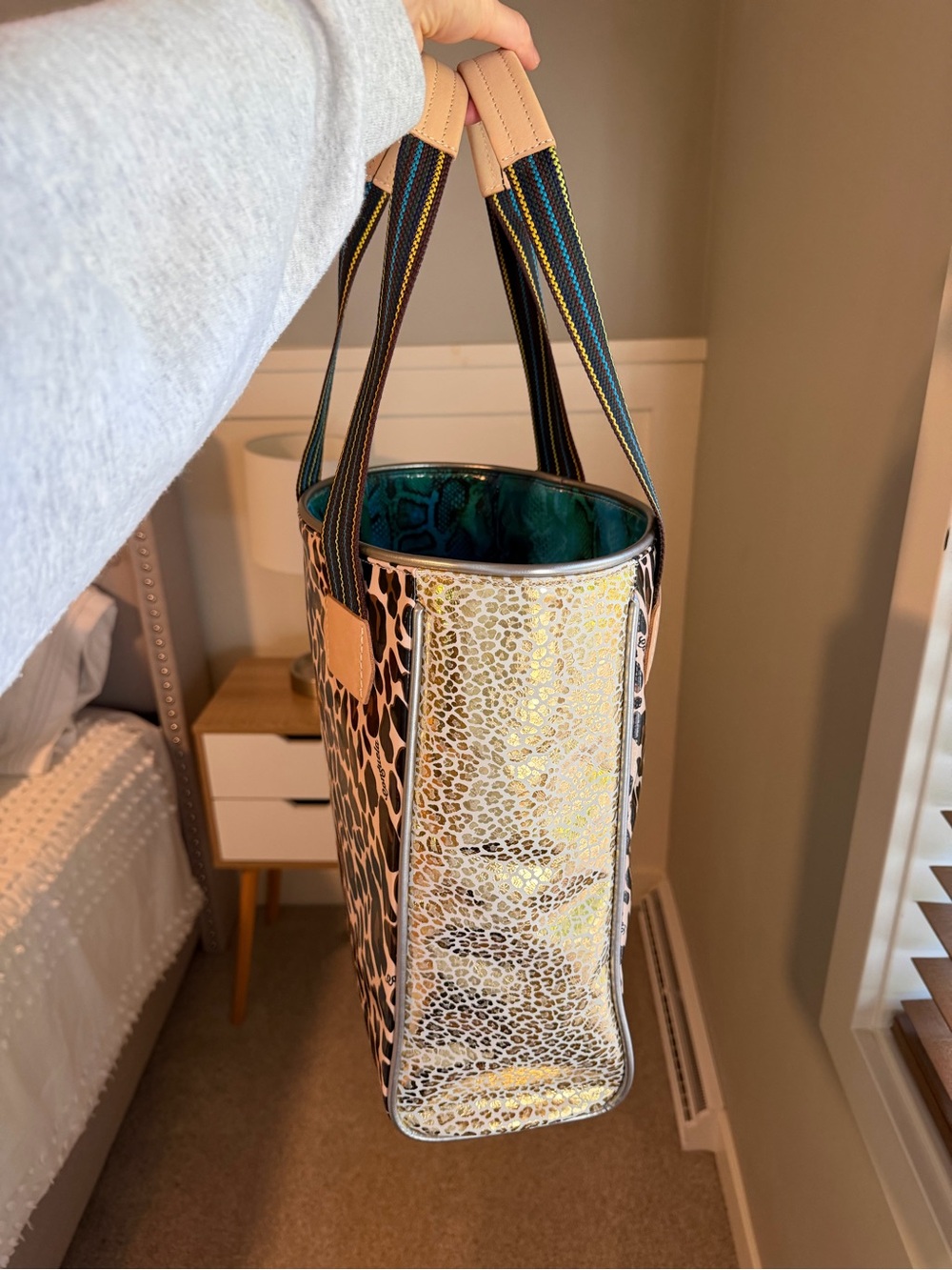 NWT CONSUELA TOTE BAG - Picture 3 of 7